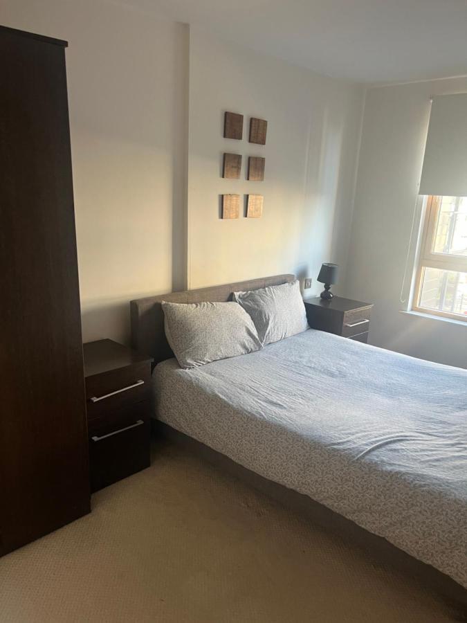 Clarance Docks Apartment Leeds  Luaran gambar