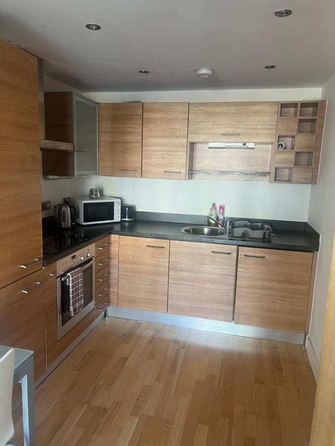 Clarance Docks Apartment Leeds  Luaran gambar